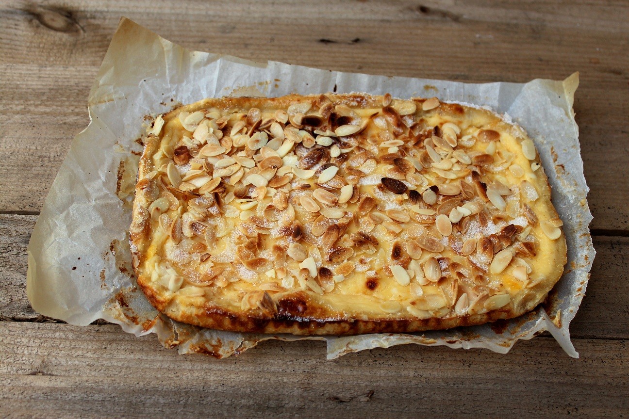 Tarta de arroz con leche y limón