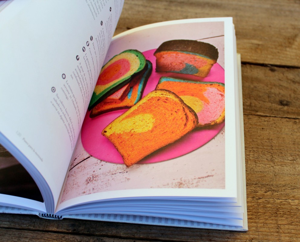 Interior del libro Panes Creativos