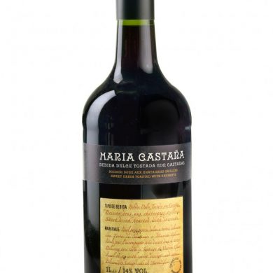 Vino dulce María Castaña