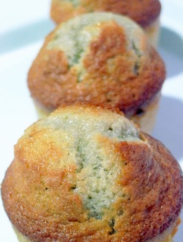 Muffins de yogurt de frutas del bosque