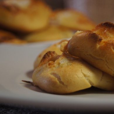 Gougères o bolas de queso, un aperitivo fácil y riquisimo