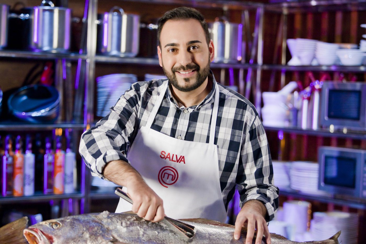 Salva (Alicante). 31 años. Auxiliar administrativo.