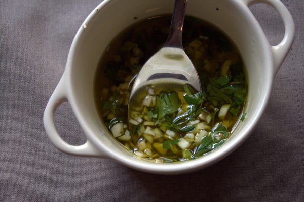 Aceite, ajo y perejil