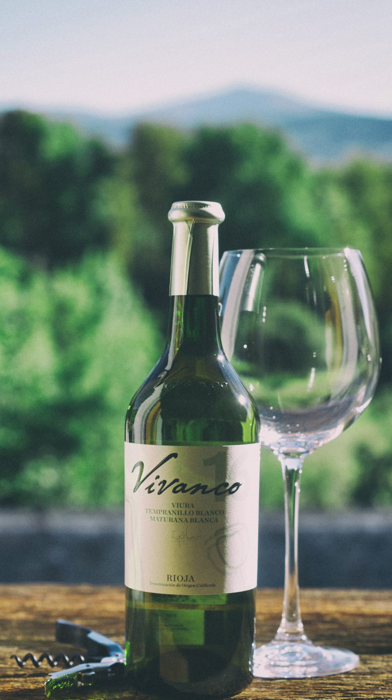 Vivanco Blanco Joven, un sorprendente vino blanco único en el mundo