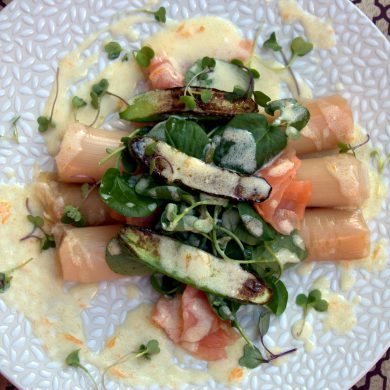 puerros con salmón ahumado