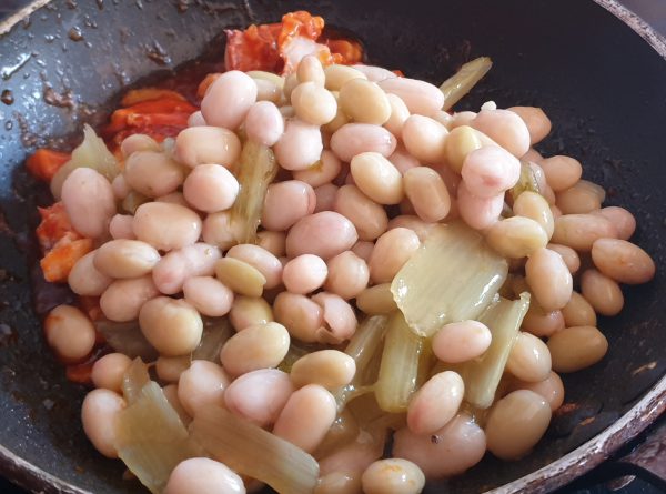 Pochas con bogavante