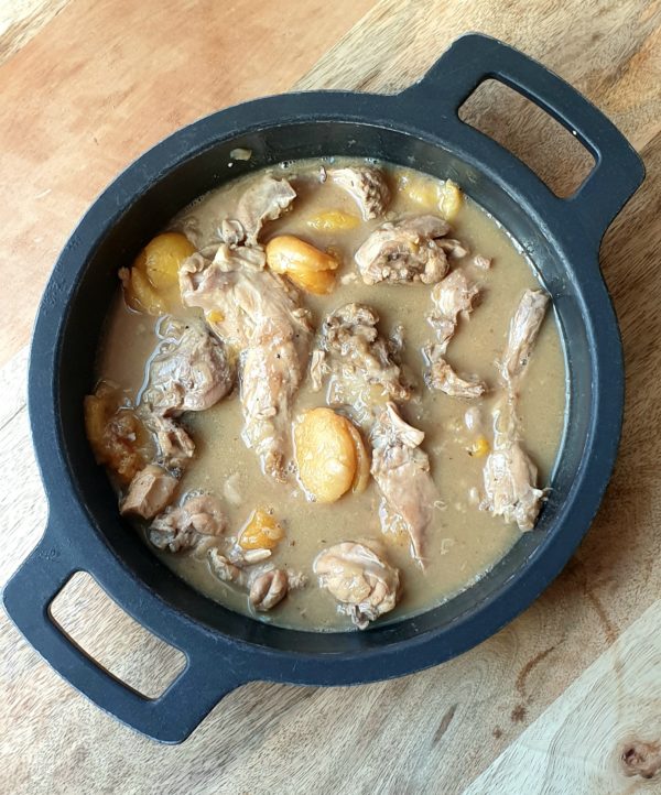 Conejo en salsa con orejones 3